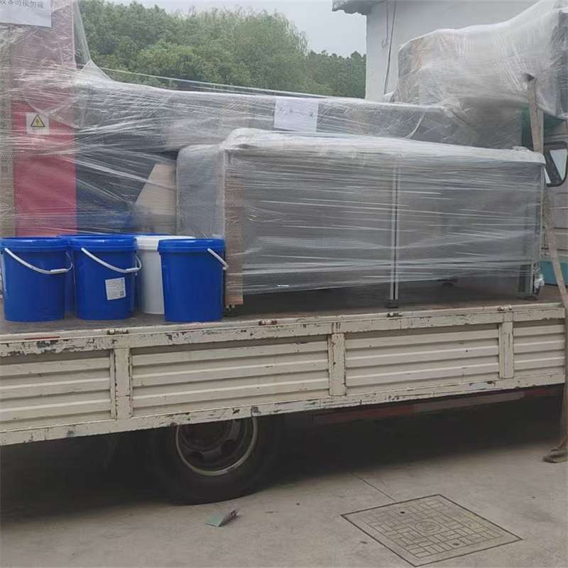 振安区类乌齐县：物流专线的高效货运之旅